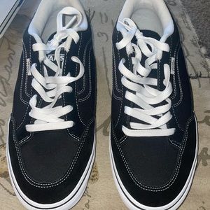 Black and white Mens vans